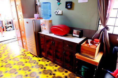 Hostal My Place Guest House