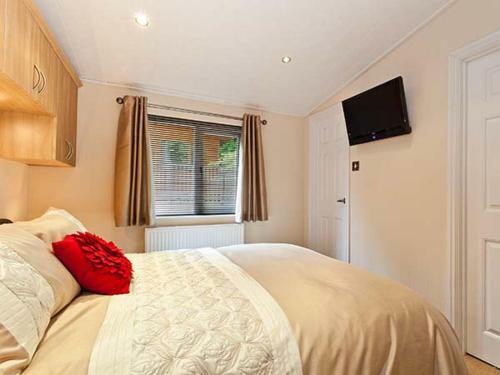 Beech Hill Lodge (beech Hill 9) At Fallbarrow Park