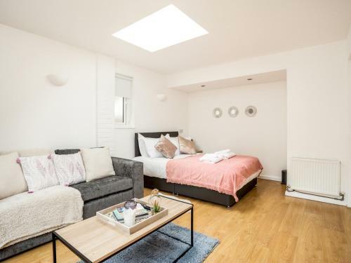 New In 2020! Perfect 1br Apt! Castle Legoland!