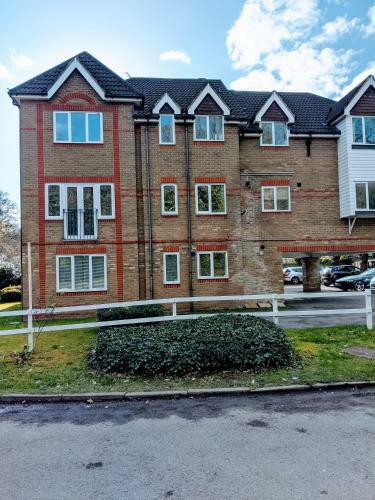 Oaklawn Service Apartments