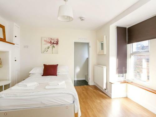 Grand Victorian House, Parking & River Walks