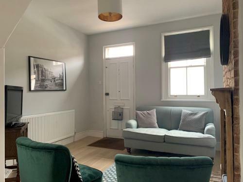Charming Victorian House, Sleeps 4, Castle River