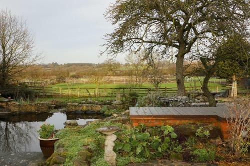 Bed & Breakfast Woodleys Farmhouse