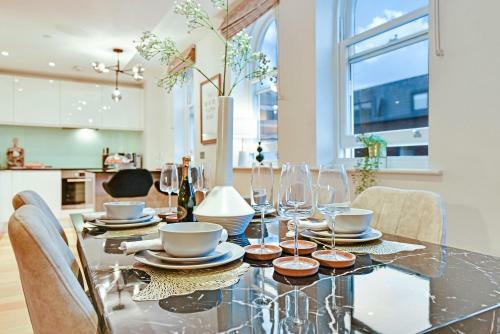 Elegant Windsor Apartment Close To Castle