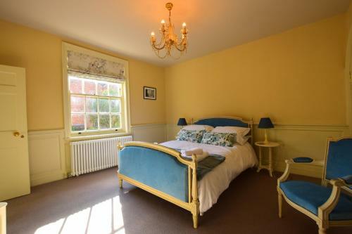 14 St Saviours Place, York