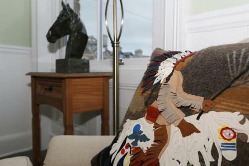 Bed & Breakfast The Bishop And The Bison