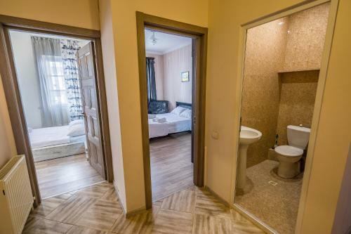 Three Bedroom Apartment Old Tbilisi