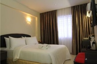 Sunbow Hotel Residency