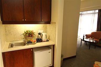 Sunbow Hotel Residency