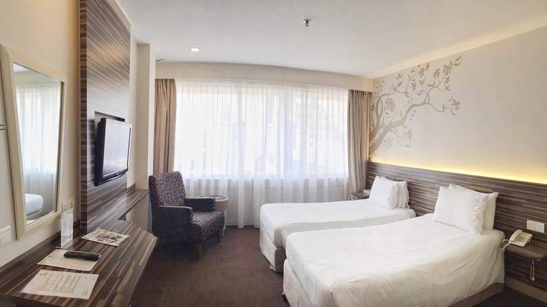 The 5 Elements Hotel