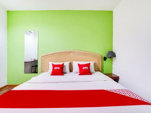 Bjorn Boutique Hotel Taman Danau Desa