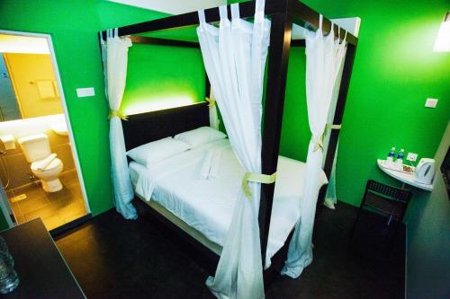 Eiffel Hotel Kelana Jaya
