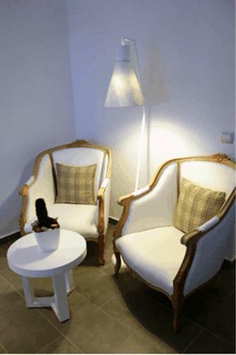Apartamento White Suites Resort