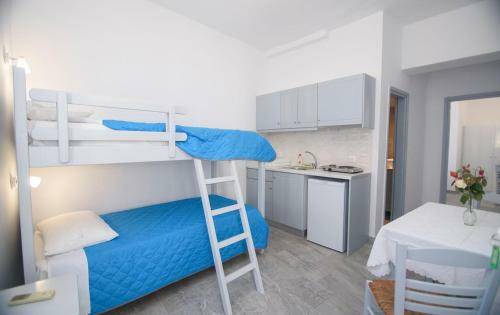 Hotel Studios Akrogiali