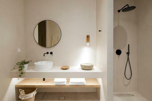 Hotel Arco Solium Suites