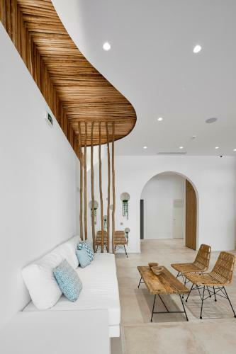 Hotel Arco Solium Suites