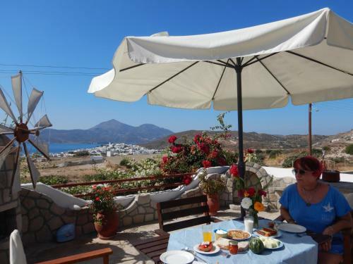 Bed & Breakfast Christos Rooms Milos