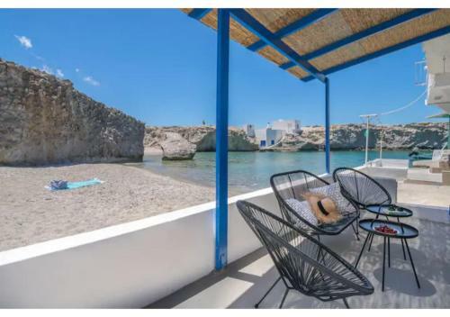 Almera Sea View Boat House