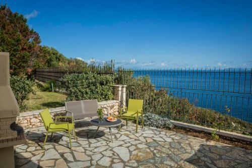 Anninata Villa Sleeps 8 With Pool Air Con And Wifi