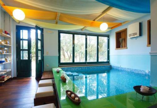 Armenoi Villa Sleeps 6 With Pool And Air Con