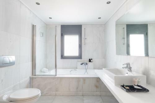 Eos Urban Villa By Upstreet