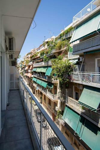 Travellers Hut Apartment In Neos Kosmos