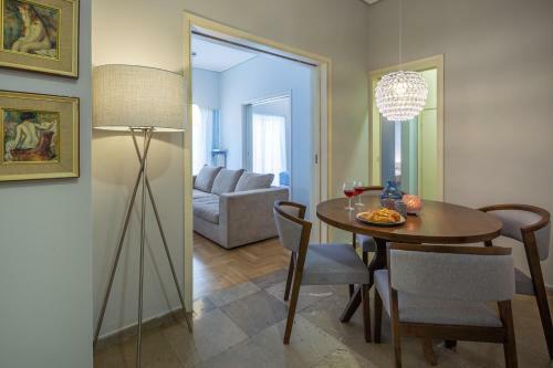 Thalia - Athens Center Apartment