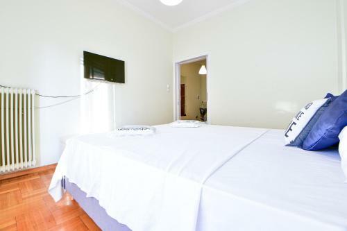 Athenian Sunny Apartment