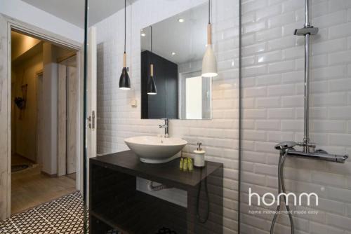 93m� Homm Chic Apartment Close To Metaxourgeio