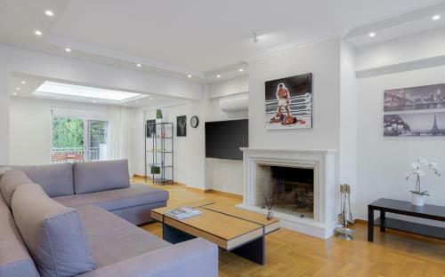 Athenian Grand Riviera Villa
