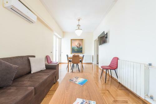 Victoria Capitan Apartments