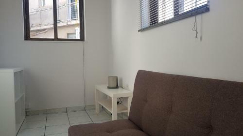 Palette Apartment Alice Blue - Athens Center, 3 Bd, 2 Bath