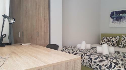Palette Apartment Alice Blue - Athens Center, 3 Bd, 2 Bath