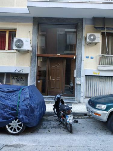 Tonis Le Petit Nicolas 1bd Apartment In Koukaki!