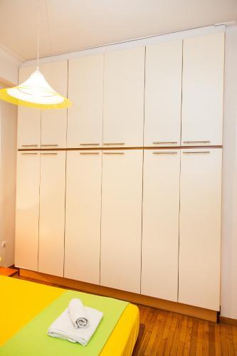 Vintage Apartment In Downtown Athens!