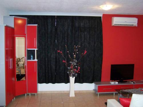 Villa Eros Apartments 2