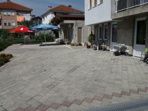 Hostal Nasteski Guest Rooms
