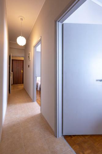 Artemis - Athens Deluxe City Center Apartment
