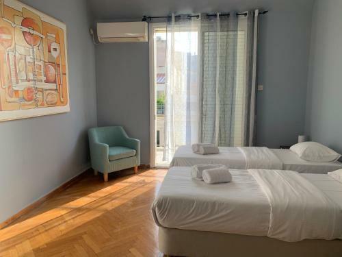 Downtown Adorable Apartment With Lycabettus View