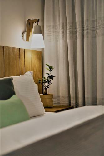 Hotel Mirivili Rooms & Suites