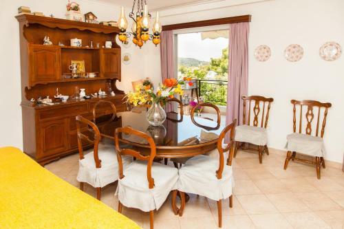 Apartamento Spacious & Luminous 2nd Floor Apt. 5mins To The Beach