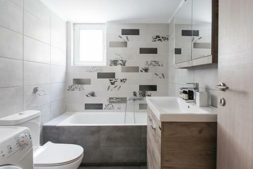 Bright 2bd Apartment In Psychiko By Upstreet