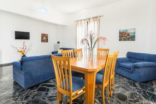 Stavroula's Apartment In Ag.marina