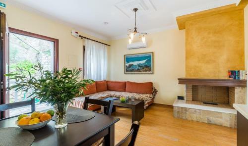 Agios Nikitas Resort Villas