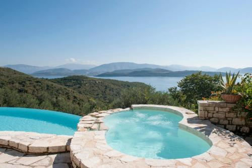 Agios Stefanos Sinion Villa Sleeps 8 Pool Wifi