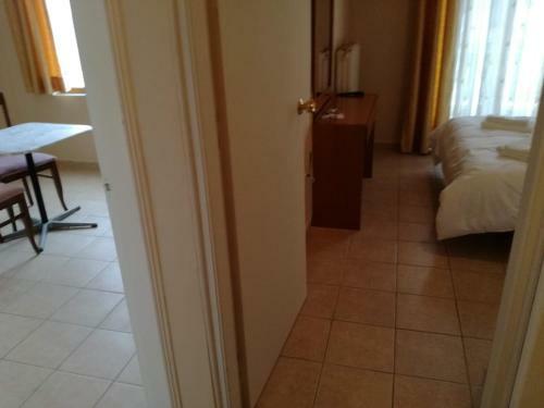 Parnon Hotel