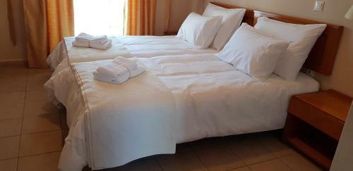Parnon Hotel