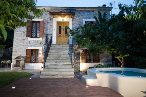Agios Georgios Nileias Villa
