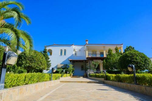 Luxury Apartment Anavissos