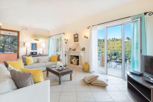 Villa Kalliopi By Rodostamo Hotel